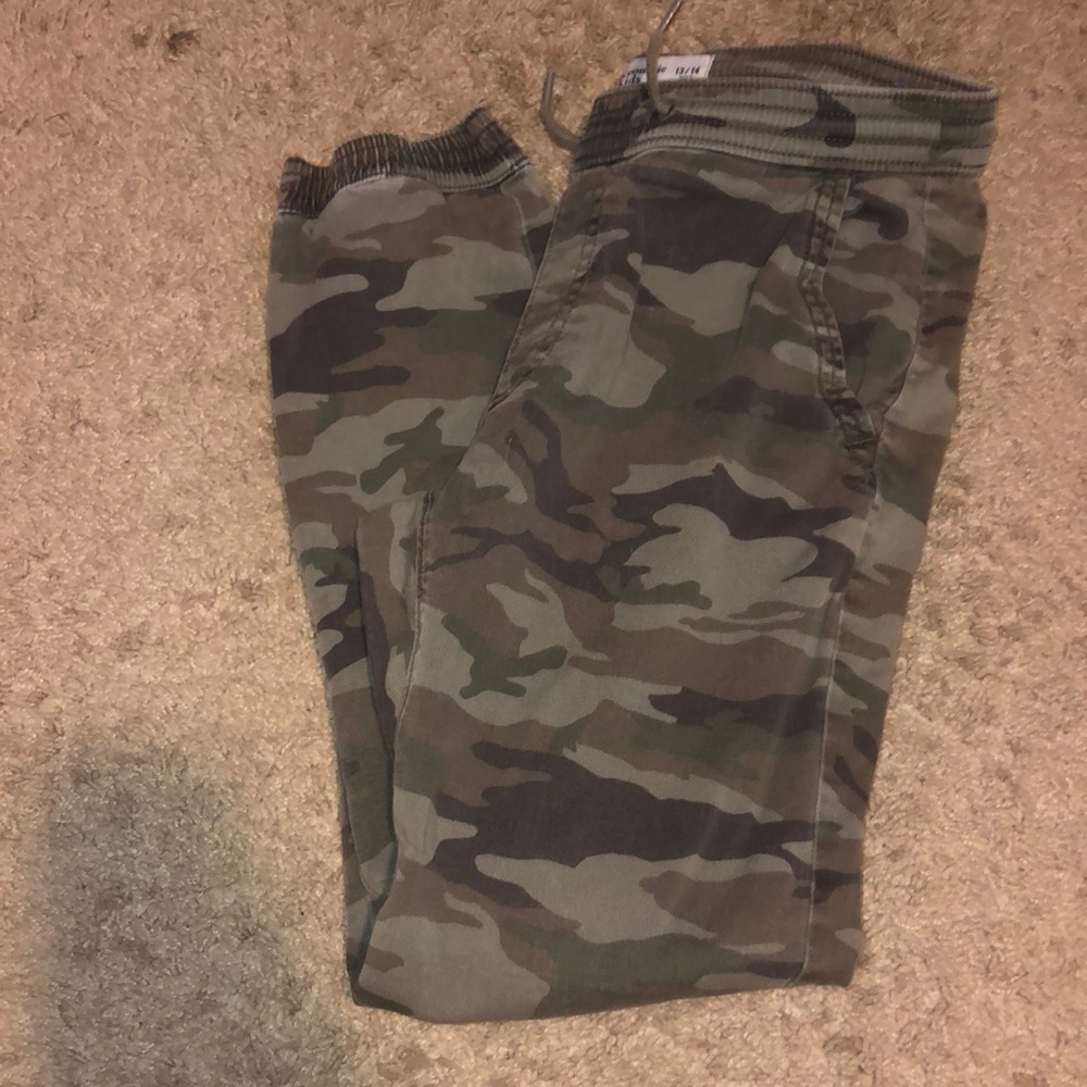 camo joggers